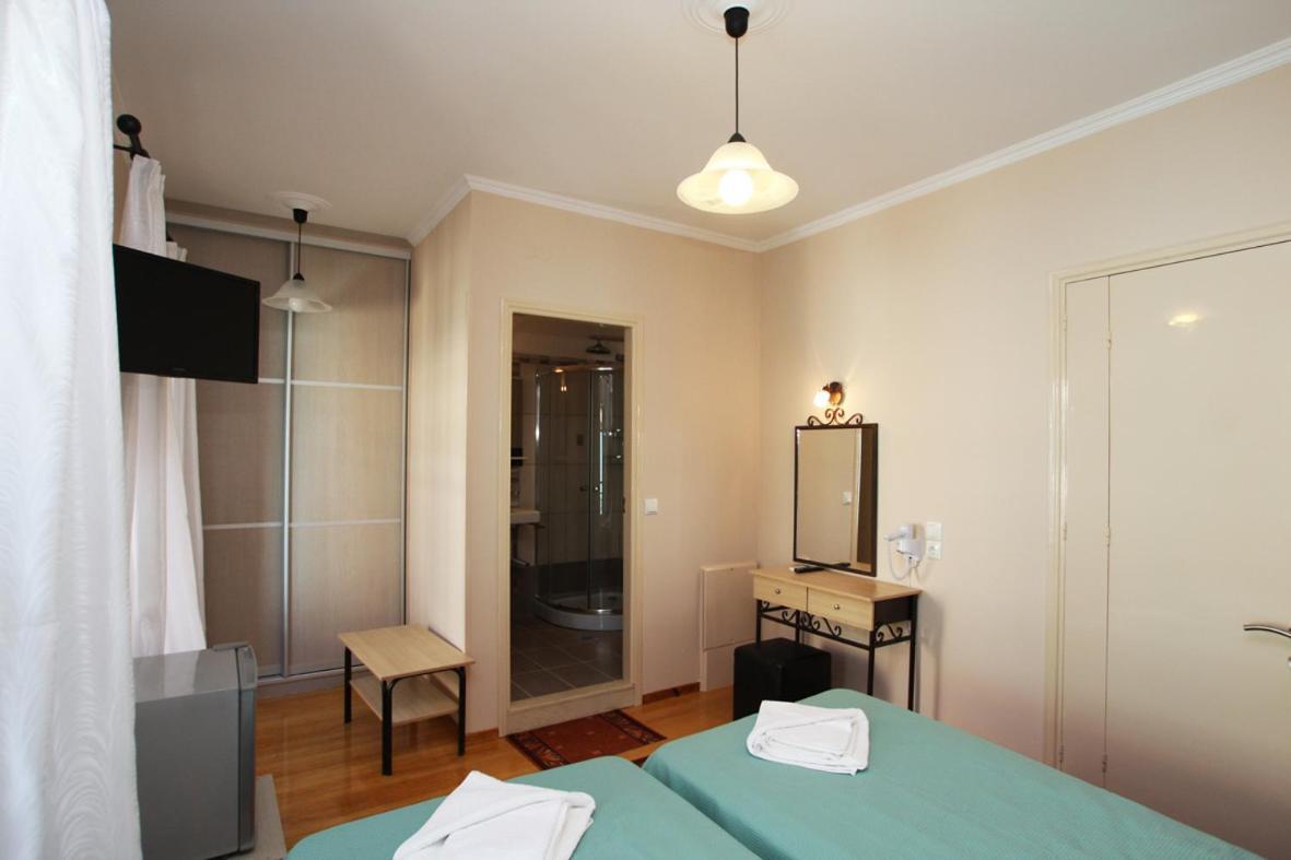 Lefcothea Guest Rooms Lákka Екстериор снимка