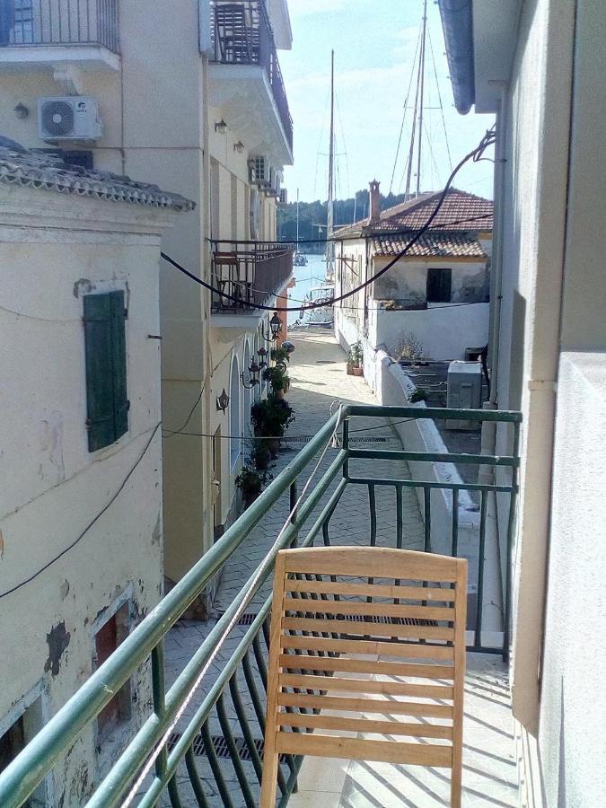 Lefcothea Guest Rooms Lákka Екстериор снимка